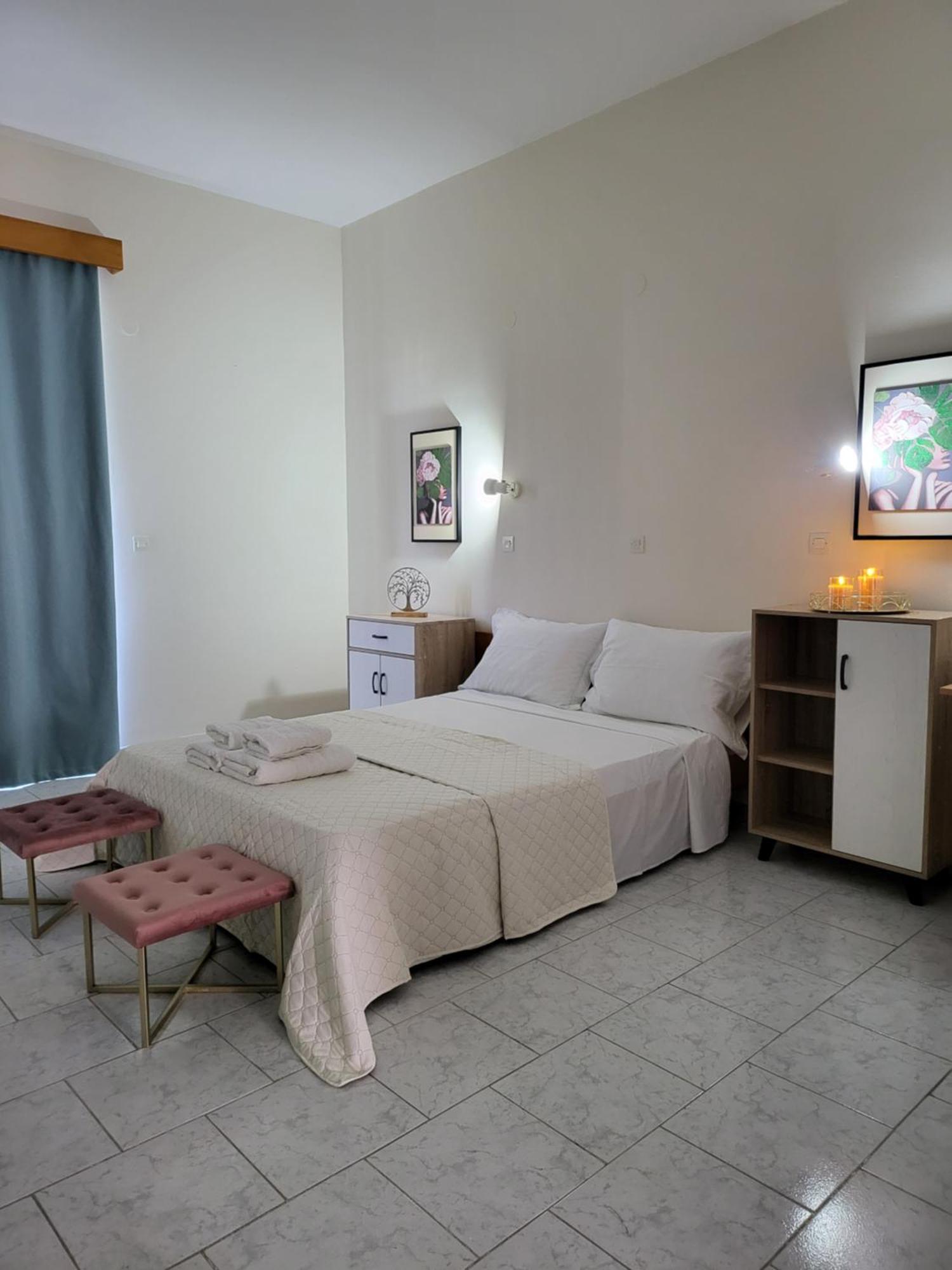 Pyrgos Hotel Apartments Kremastí Exterior foto